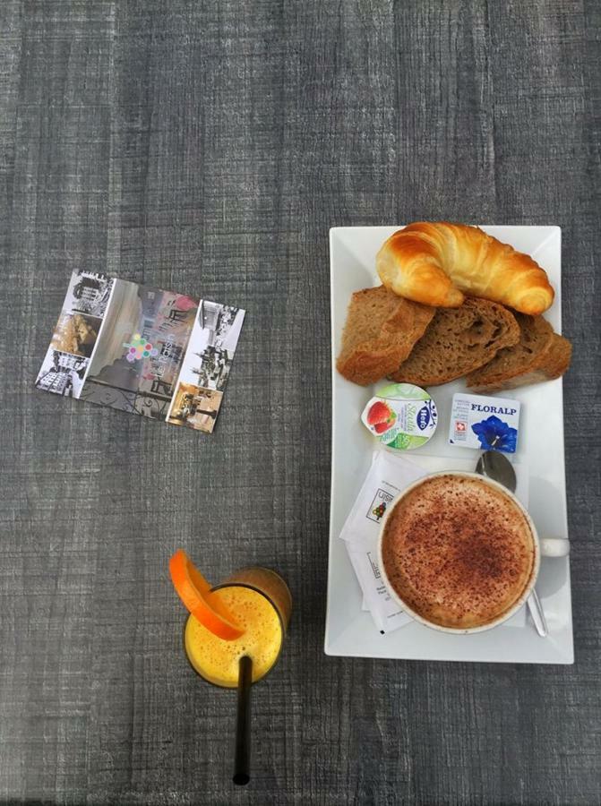 Hotel Du Raisin Lausanne Ngoại thất bức ảnh